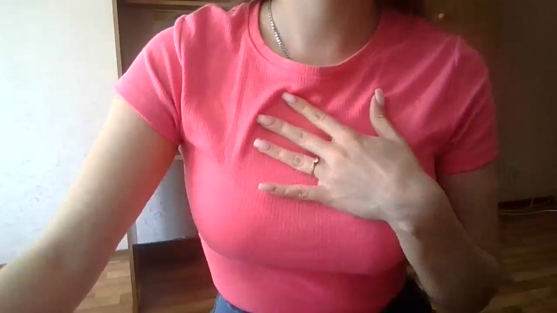 Gallery image thumbnail from RinaCooper's myfreecams stream on, 04/23/2025, 10:01 image 11 of 20