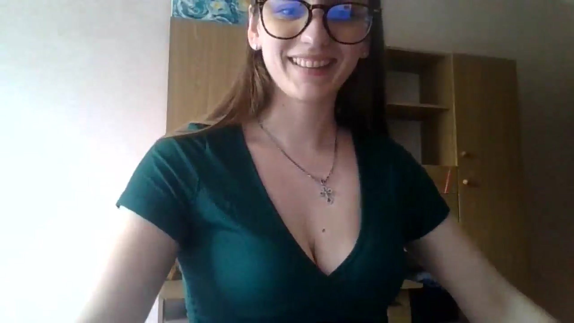 Gallery image thumbnail from RinaCooper's myfreecams stream on, 04/24/2025, 13:21 image 12 of 20