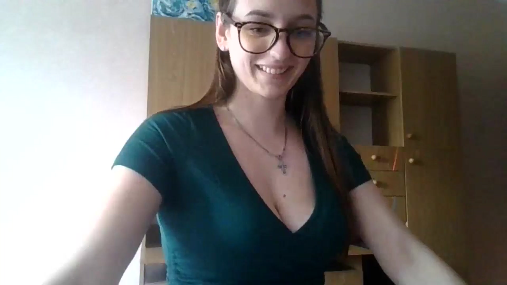 Gallery image thumbnail from RinaCooper's myfreecams stream on, 04/24/2025, 13:21 image 9 of 20