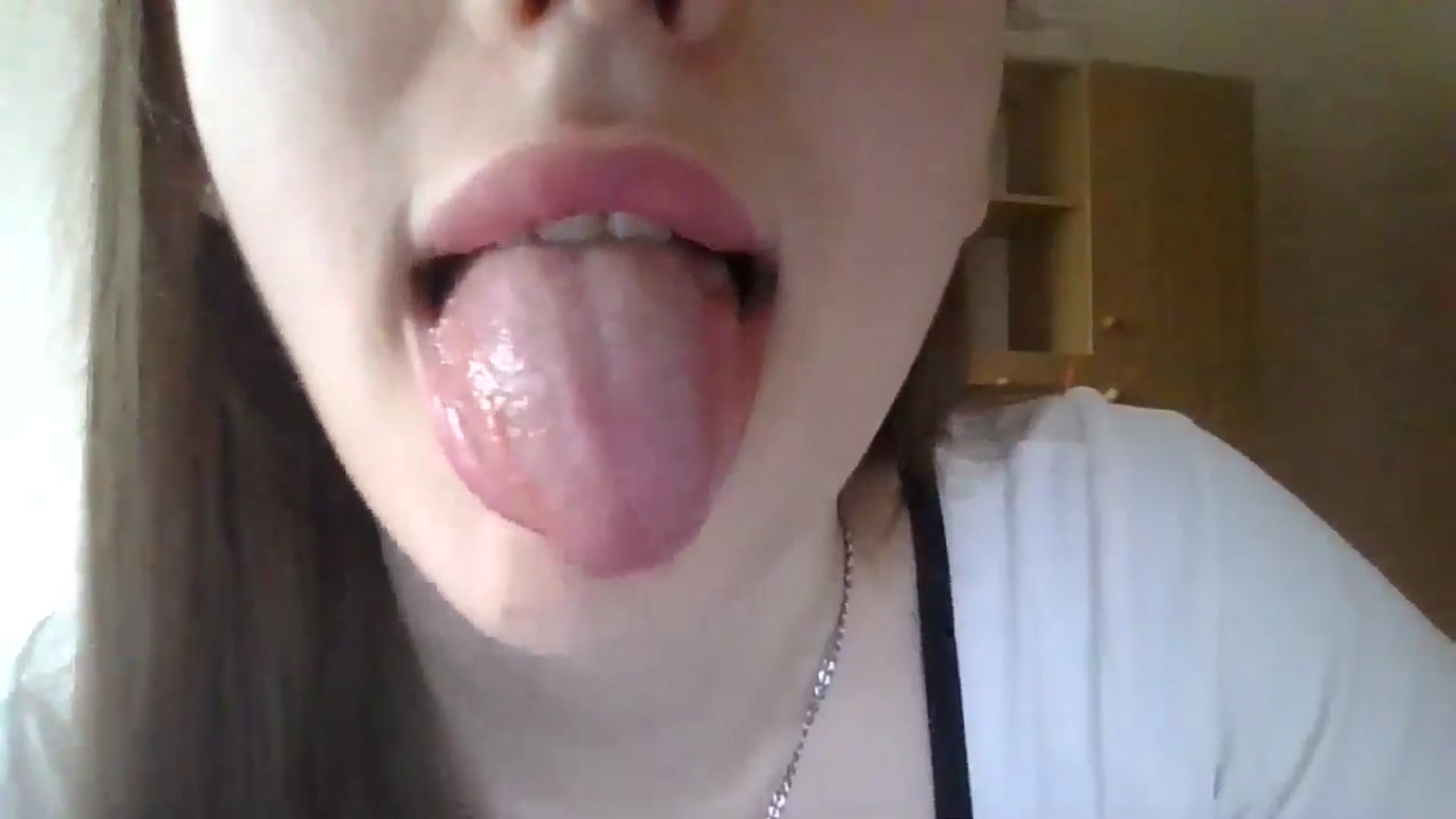 Gallery image thumbnail from RinaCooper's myfreecams stream on, 04/25/2025, 13:35 image 6 of 20