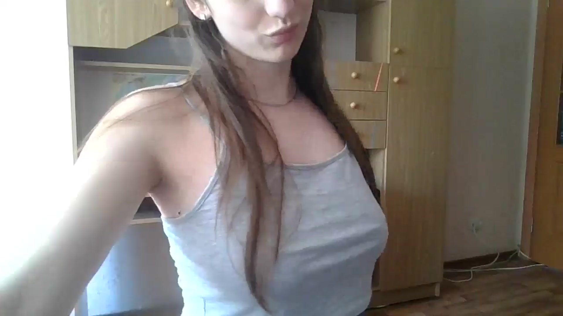 Gallery image thumbnail from RinaCooper's myfreecams stream on, 05/01/2025, 12:19 image 19 of 20