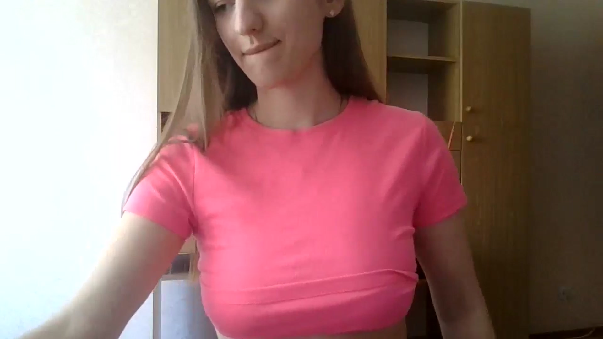 Gallery image thumbnail from RinaCooper's myfreecams stream on, 05/03/2025, 10:03 image 15 of 20