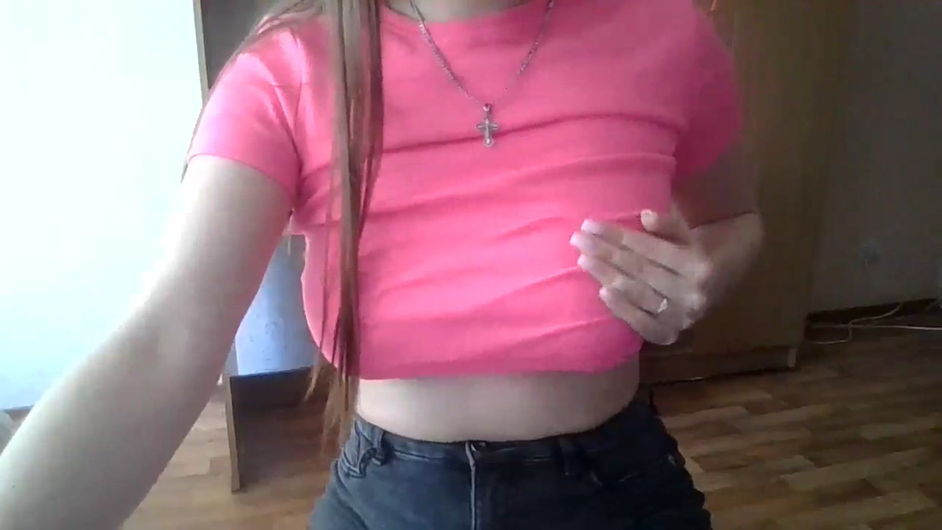 Gallery image thumbnail from RinaCooper's myfreecams stream on, 05/03/2025, 12:19 image 18 of 20