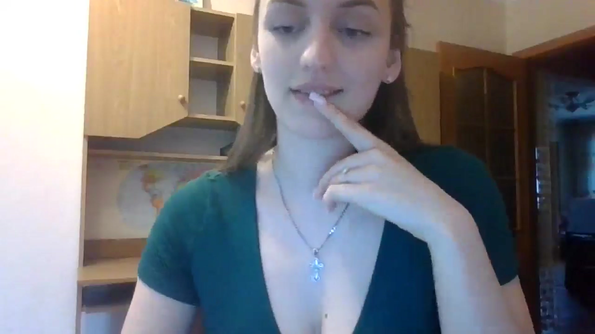 Gallery image thumbnail from RinaCooper's myfreecams stream on, 05/09/2025, 12:50 image 10 of 20
