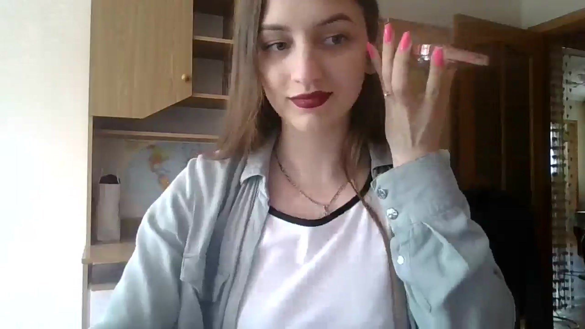 Gallery image thumbnail from RinaCooper's myfreecams stream on, 05/16/2025, 11:21 image 4 of 20