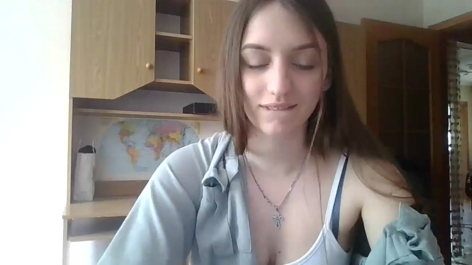 Gallery image thumbnail from RinaCooper's myfreecams stream on, 05/17/2025, 09:10 image 2 of 20