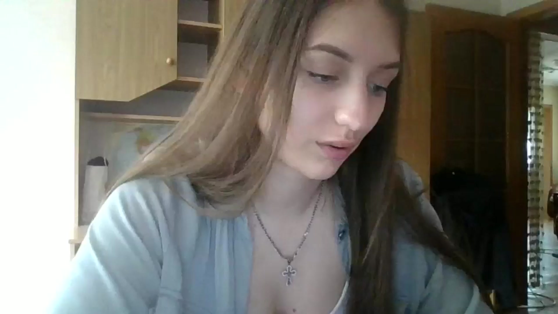 Gallery image thumbnail from RinaCooper's myfreecams stream on, 05/17/2025, 10:39 image 3 of 20