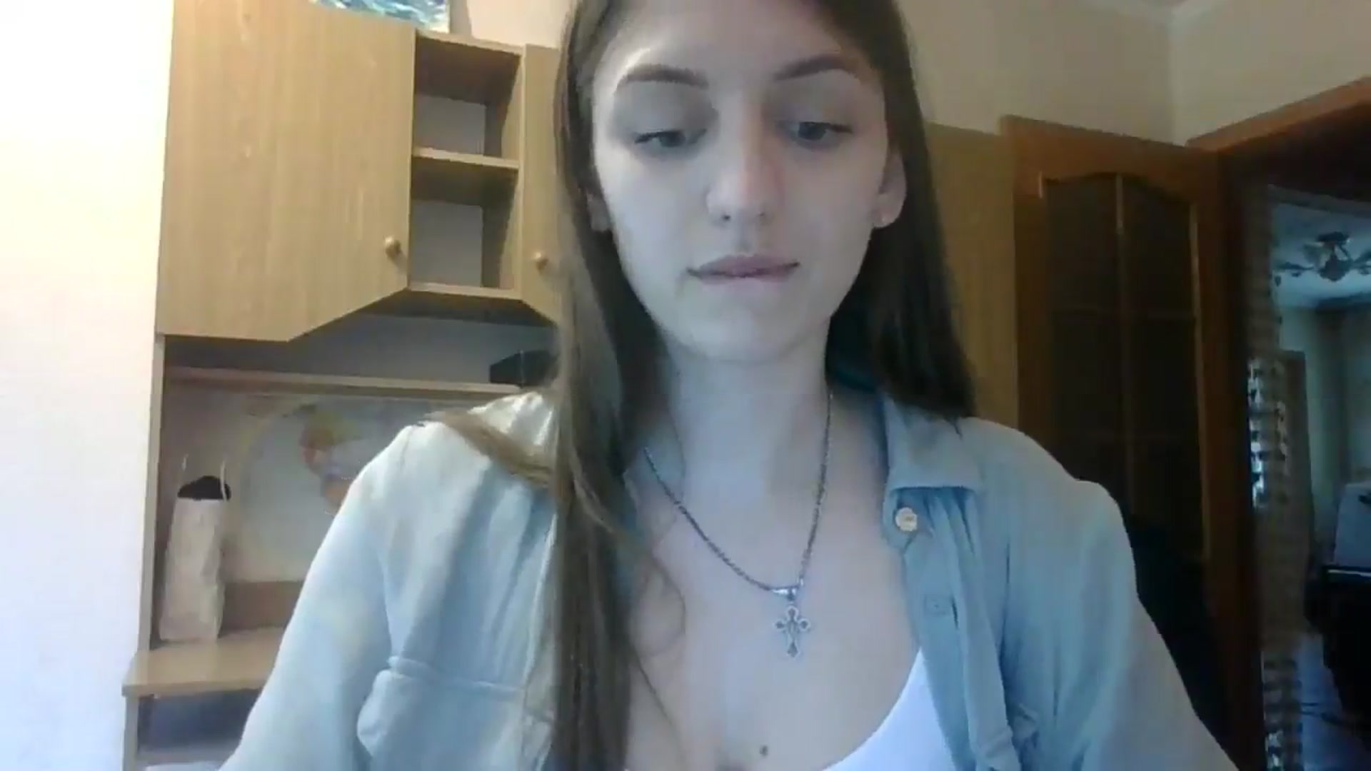 Gallery image thumbnail from RinaCooper's myfreecams stream on, 05/17/2025, 12:46 image 5 of 20