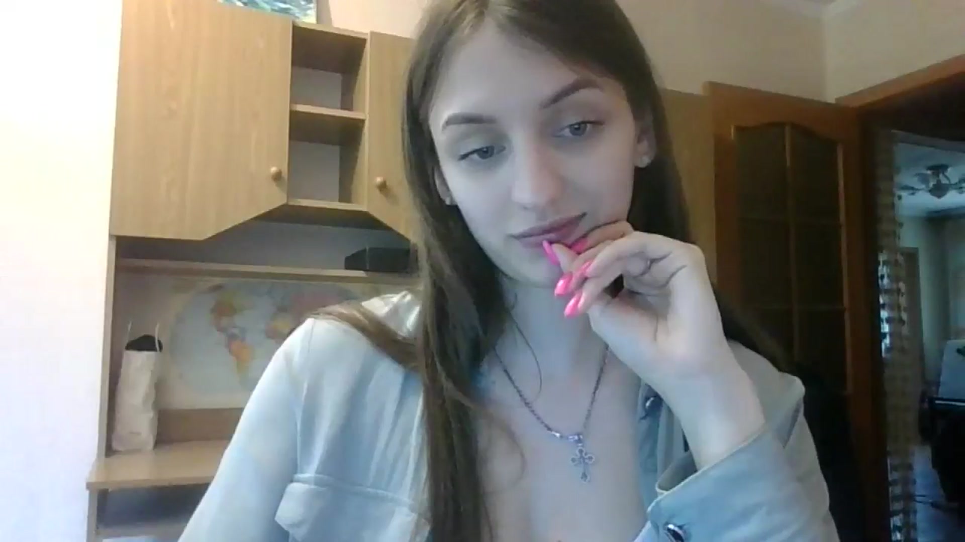 Gallery image thumbnail from RinaCooper's myfreecams stream on, 05/17/2025, 12:46 image 8 of 20