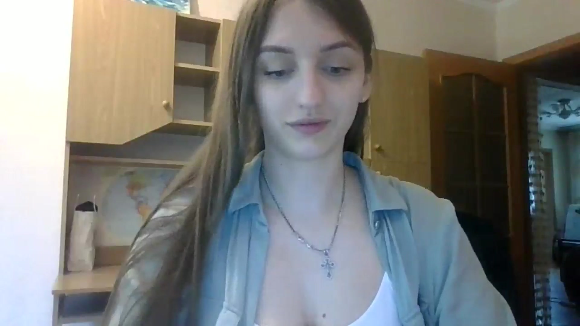 Gallery image thumbnail from RinaCooper's myfreecams stream on, 05/17/2025, 12:46 image 12 of 20