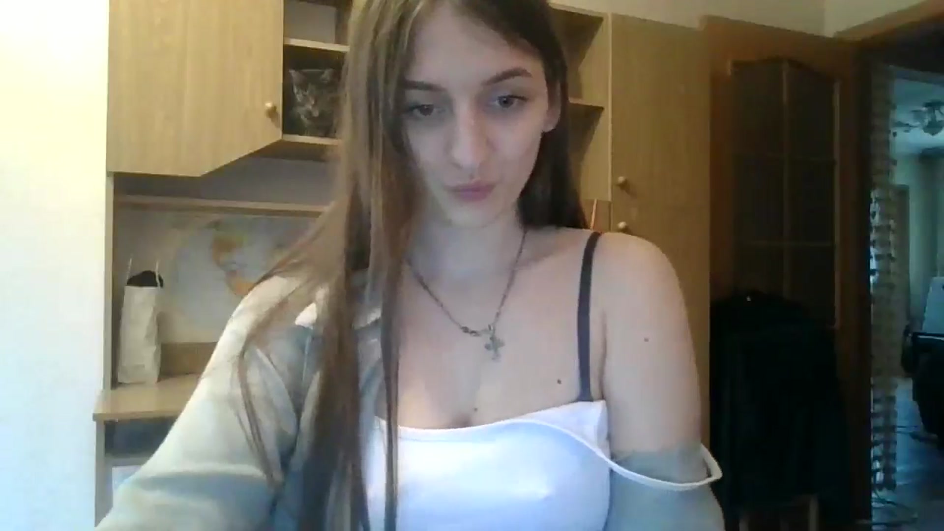 Gallery image thumbnail from RinaCooper's myfreecams stream on, 05/17/2025, 13:13 image 16 of 20