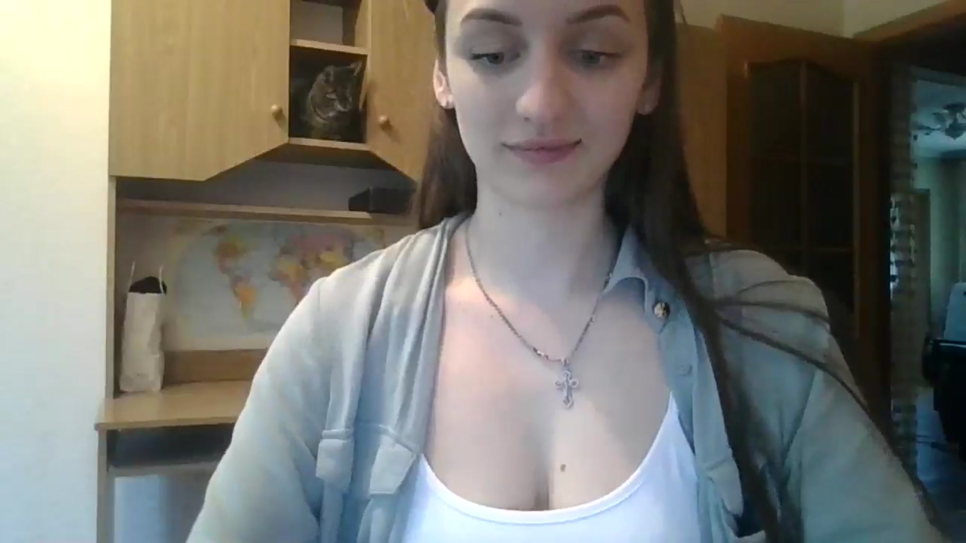 Gallery image thumbnail from RinaCooper's myfreecams stream on, 05/17/2025, 13:13 image 12 of 20