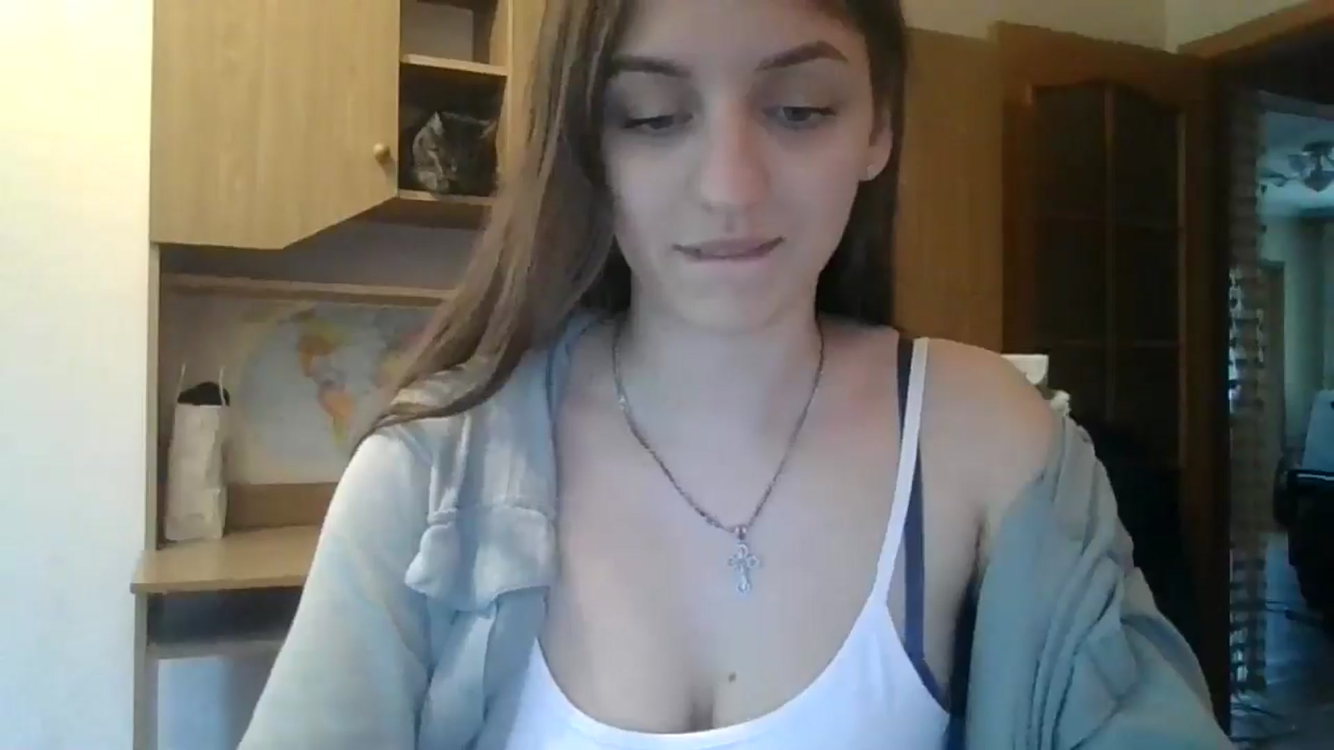Gallery image thumbnail from RinaCooper's myfreecams stream on, 05/17/2025, 13:13 image 14 of 20