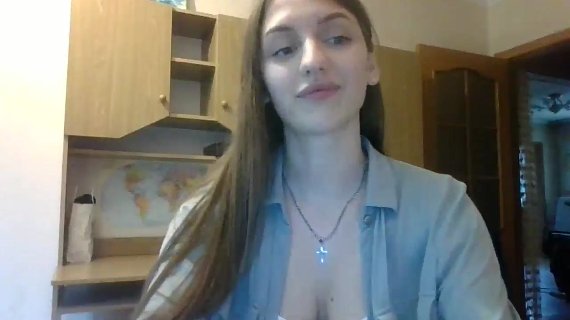 Gallery image thumbnail from RinaCooper's myfreecams stream on, 05/17/2025, 14:18 image 5 of 20
