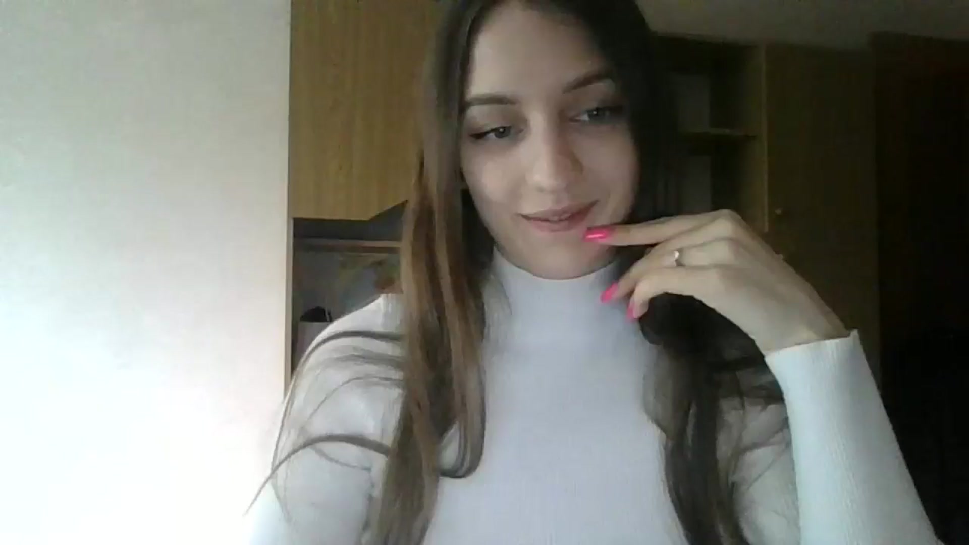 Gallery image thumbnail from RinaCooper's myfreecams stream on, 05/18/2025, 09:01 image 10 of 20