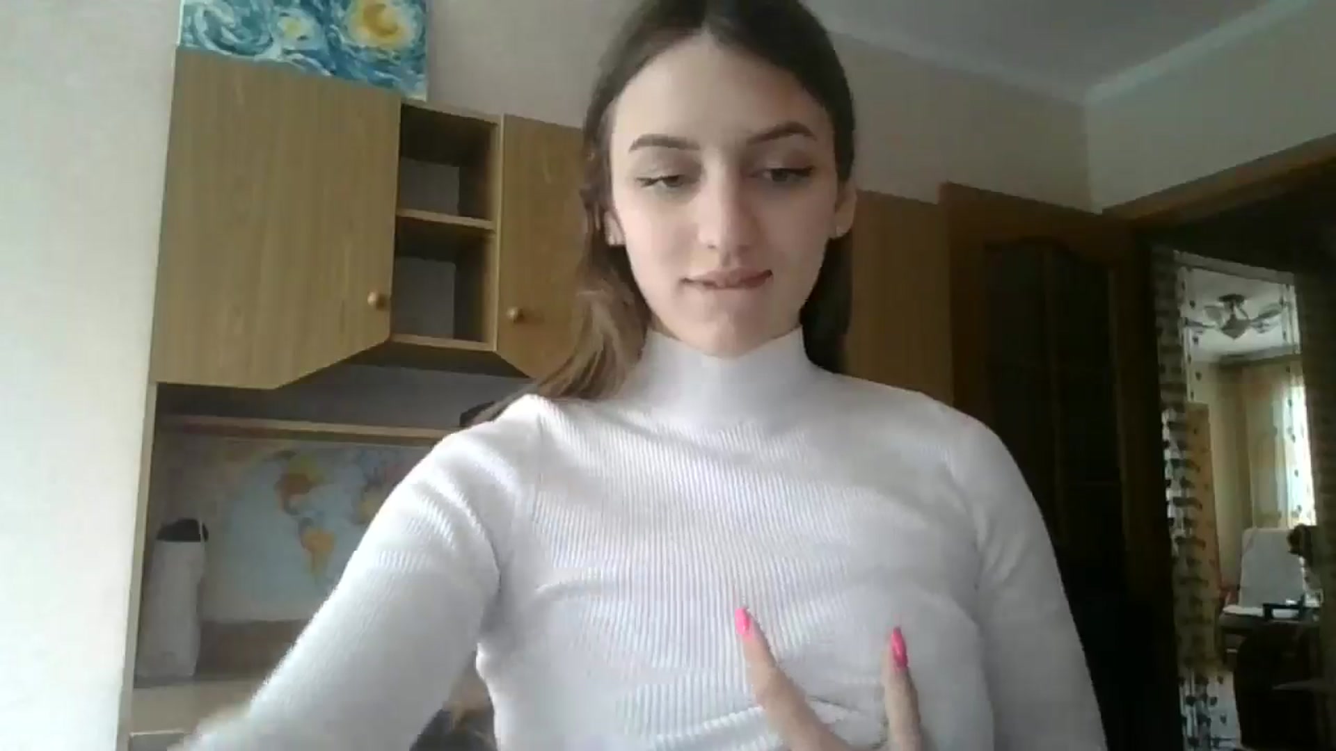 Gallery image thumbnail from RinaCooper's myfreecams stream on, 05/18/2025, 10:15 image 12 of 20