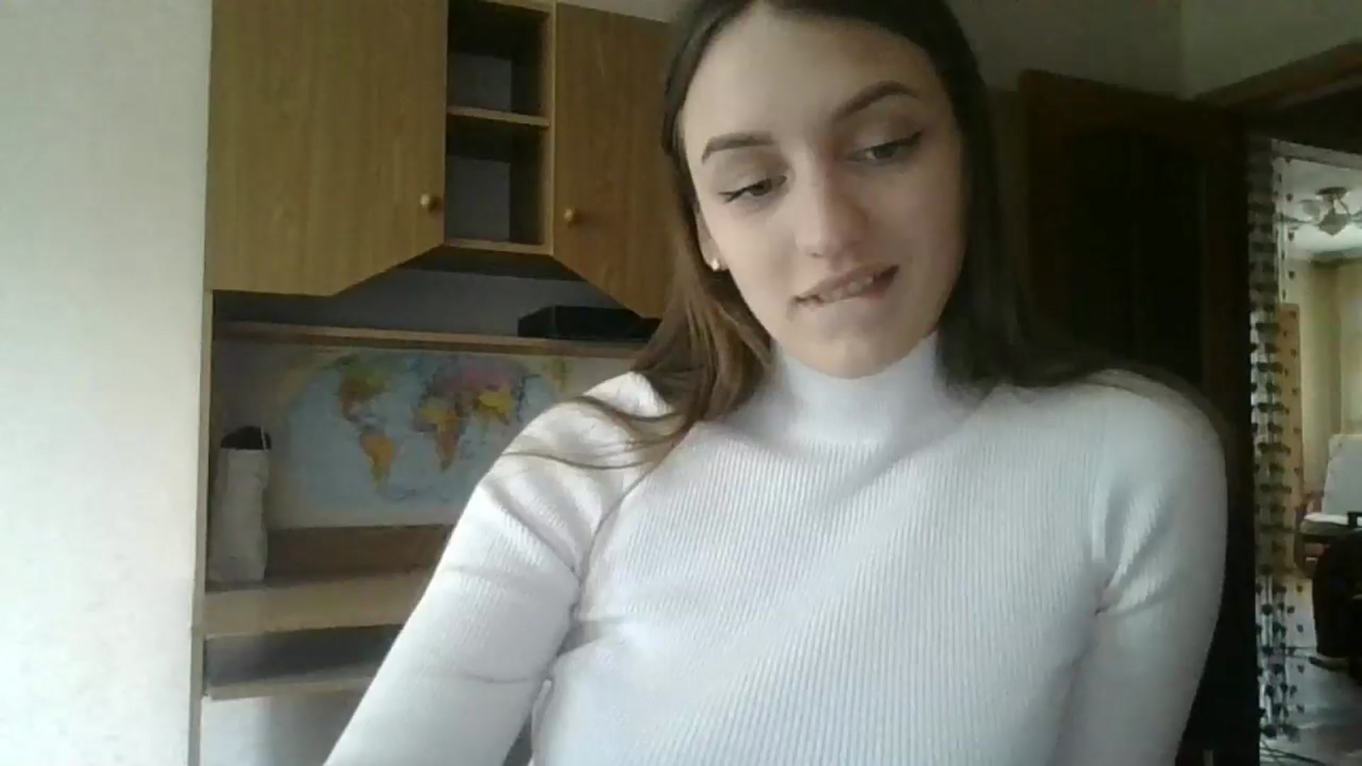 Gallery image thumbnail from RinaCooper's myfreecams stream on, 05/18/2025, 10:15 image 2 of 20