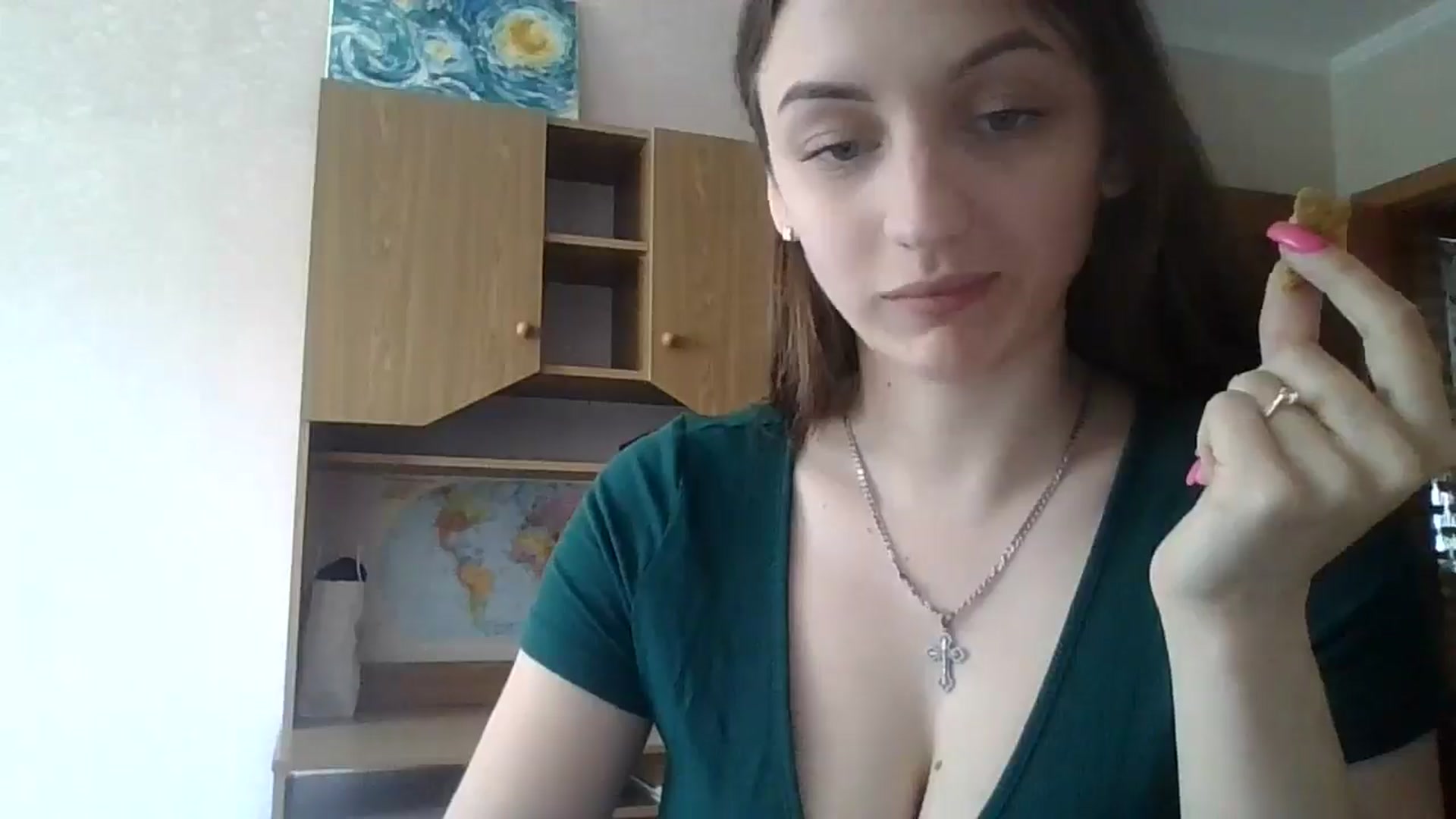 Gallery image thumbnail from RinaCooper's myfreecams stream on, 05/19/2025, 09:14 image 16 of 20