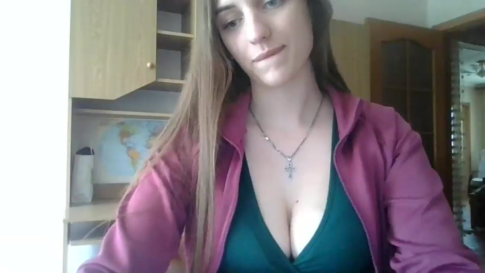 Gallery image thumbnail from RinaCooper's myfreecams stream on, 05/19/2025, 11:58 image 7 of 20