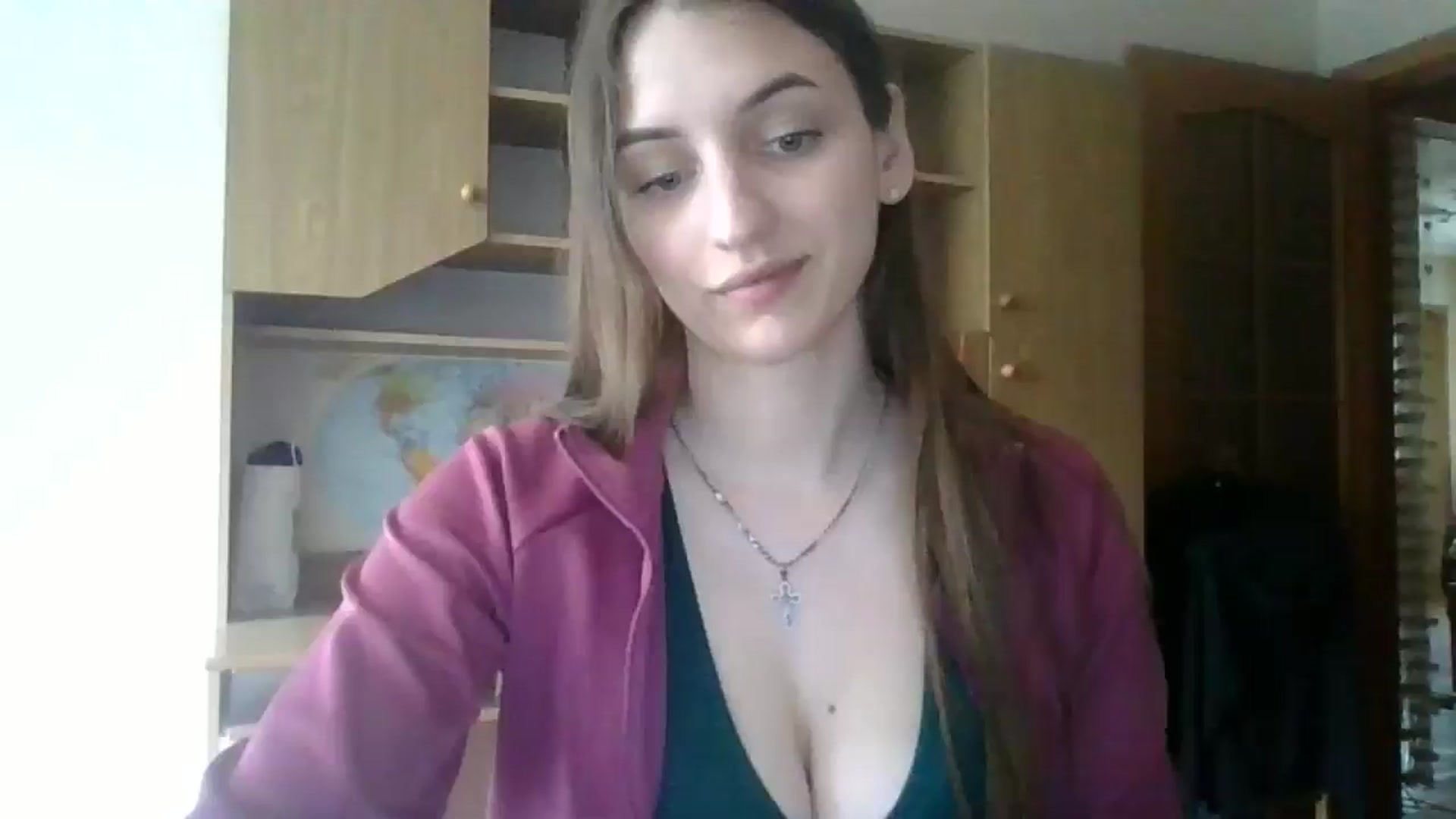 Gallery image thumbnail from RinaCooper's myfreecams stream on, 05/19/2025, 11:58 image 2 of 20