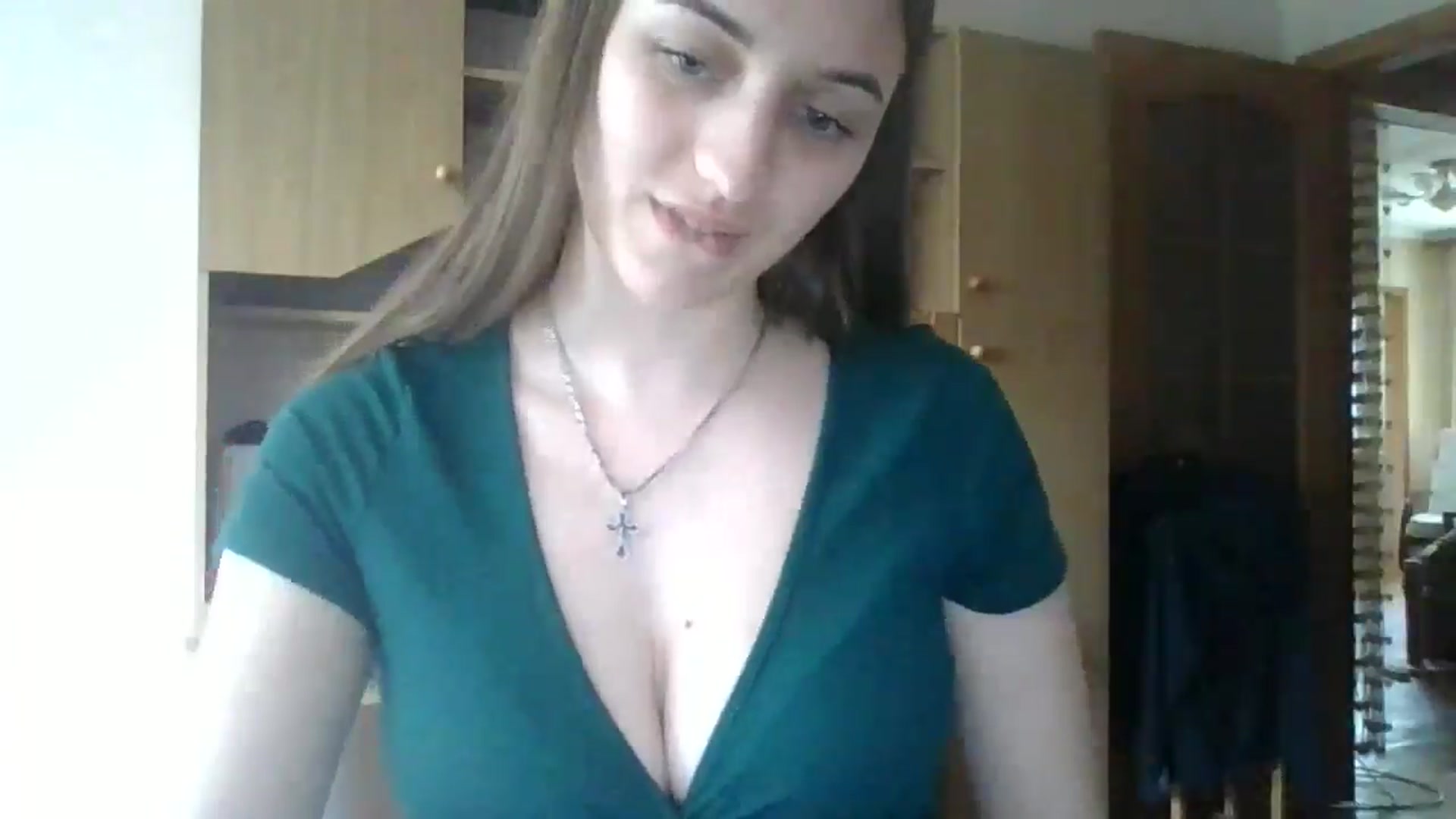Gallery image thumbnail from RinaCooper's myfreecams stream on, 05/19/2025, 12:37 image 5 of 20