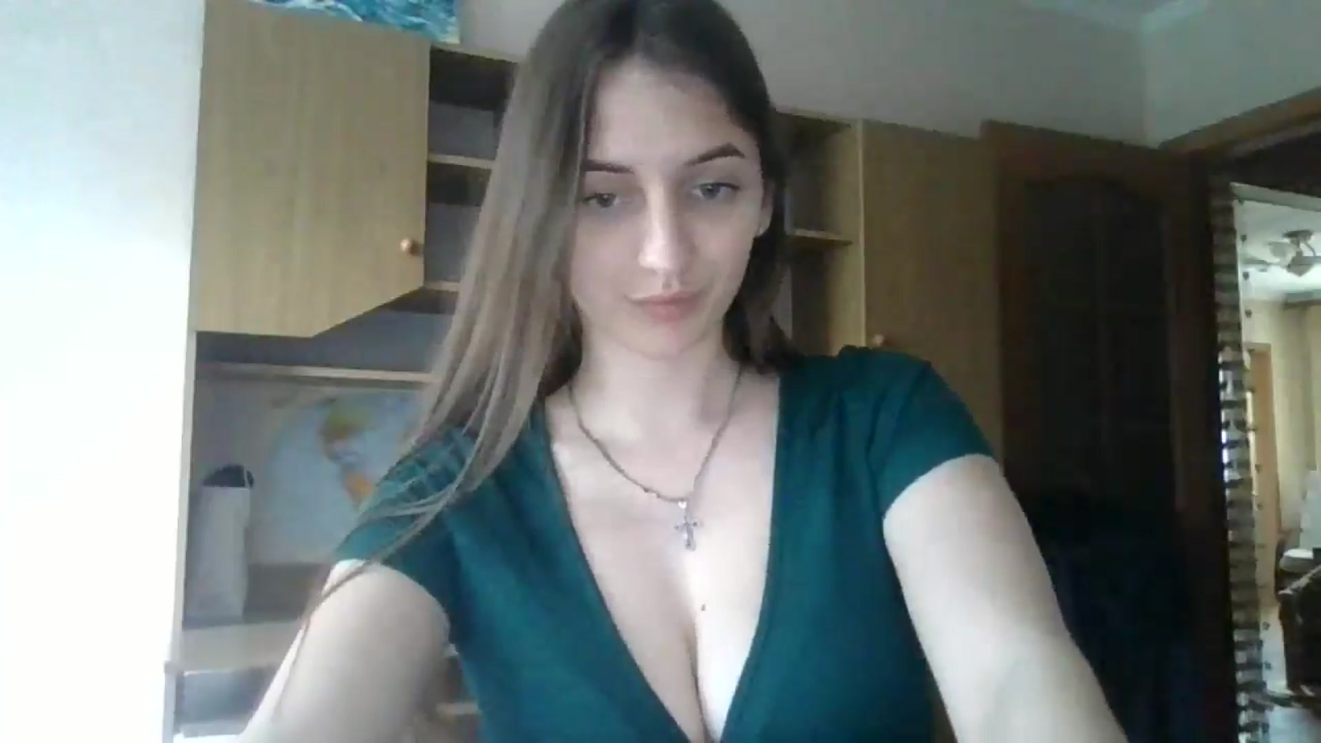 Gallery image thumbnail from RinaCooper's myfreecams stream on, 05/19/2025, 12:37 image 17 of 20