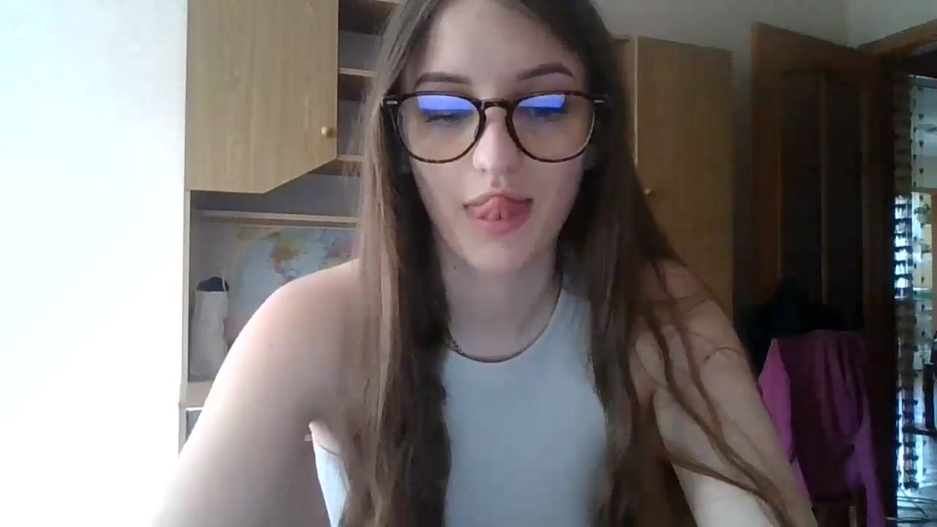Gallery image thumbnail from RinaCooper's myfreecams stream on, 05/25/2025, 10:02 image 7 of 20