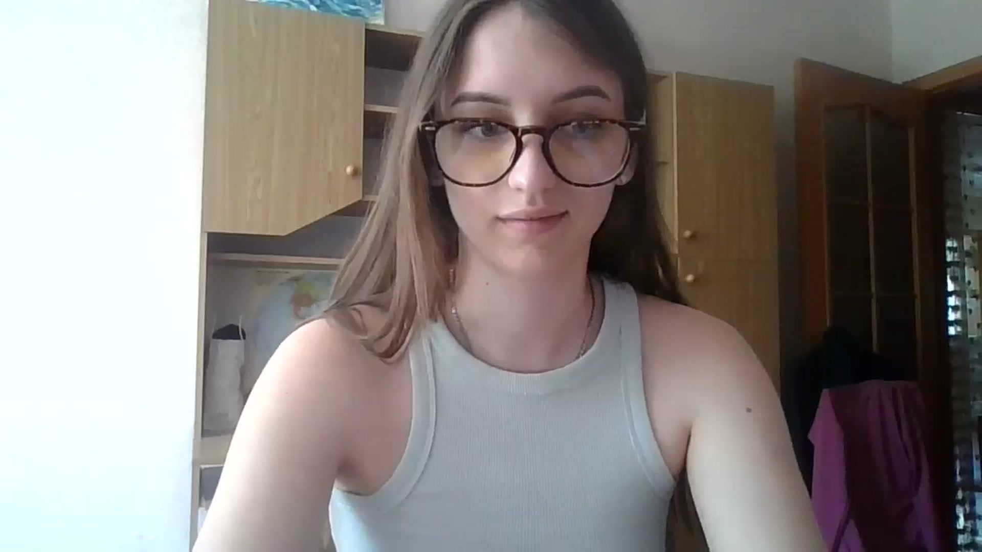 Gallery image thumbnail from RinaCooper's myfreecams stream on, 05/25/2025, 11:22 image 11 of 20