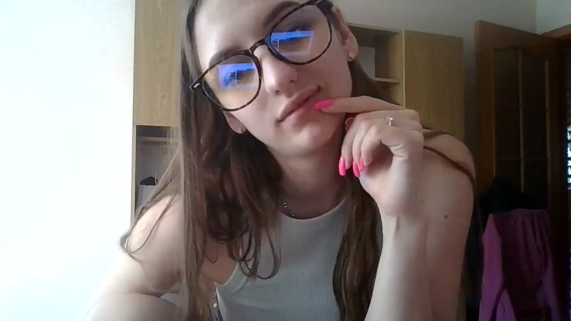 Gallery image thumbnail from RinaCooper's myfreecams stream on, 05/25/2025, 11:50 image 2 of 20