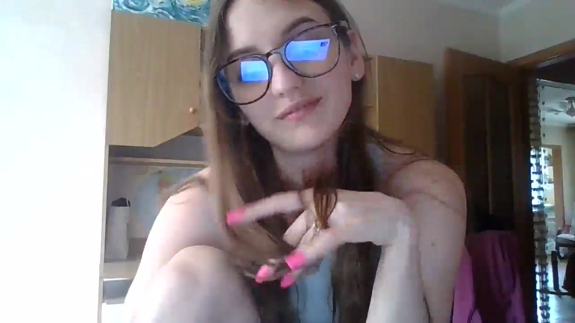 Gallery image thumbnail from RinaCooper's myfreecams stream on, 05/25/2025, 13:37 image 12 of 20
