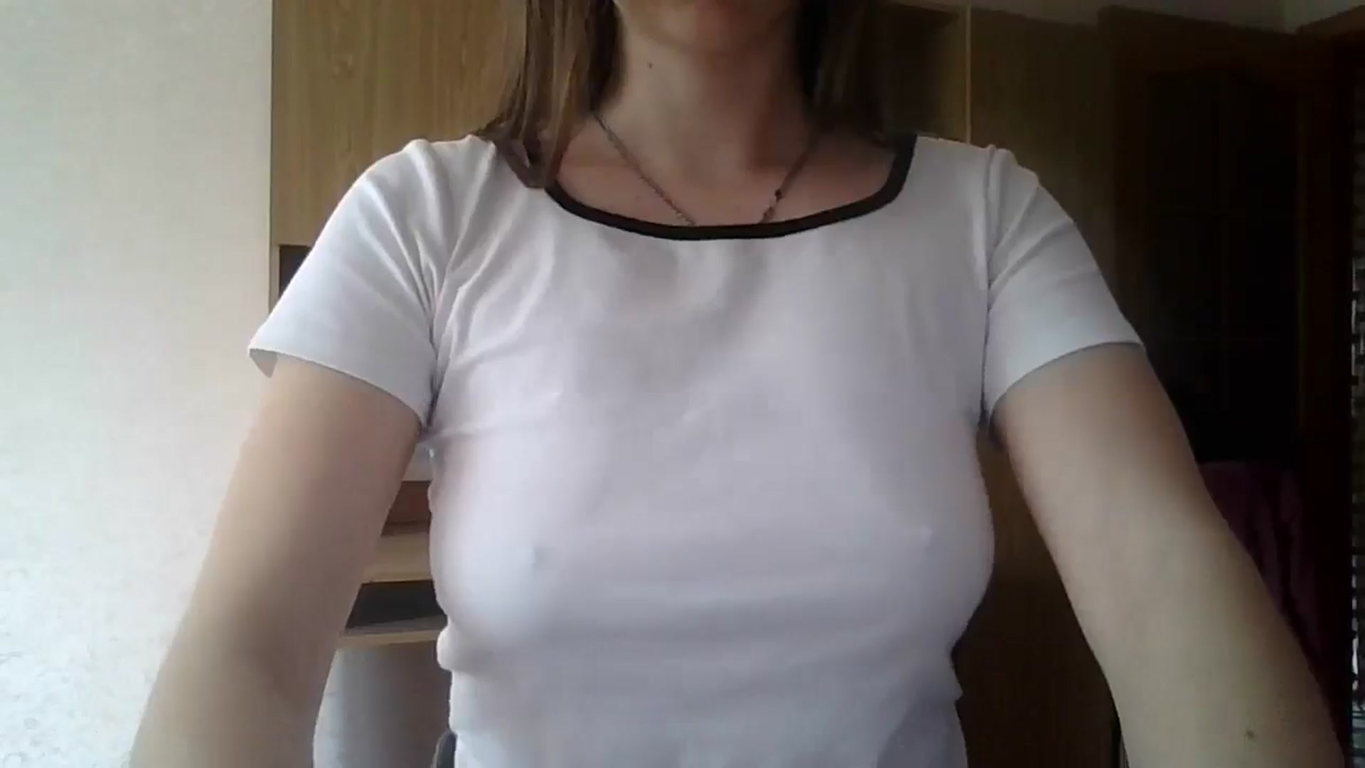 Gallery image thumbnail from RinaCooper's myfreecams stream on, 05/26/2025, 10:49 image 17 of 20