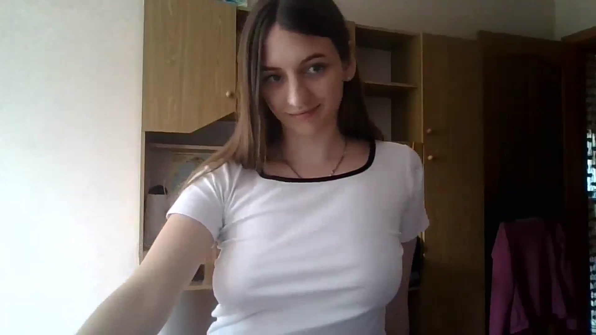 Gallery image thumbnail from RinaCooper's myfreecams stream on, 05/26/2025, 10:49 image 10 of 20