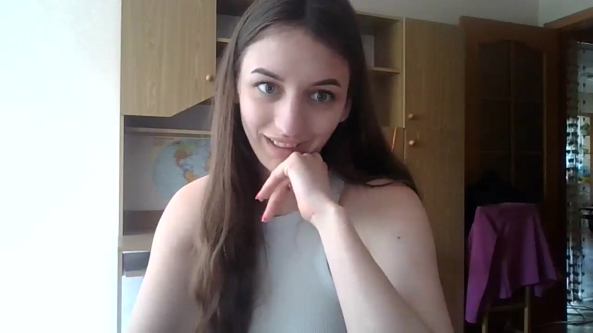 Gallery image thumbnail from RinaCooper's myfreecams stream on, 05/29/2025, 08:56 image 19 of 20