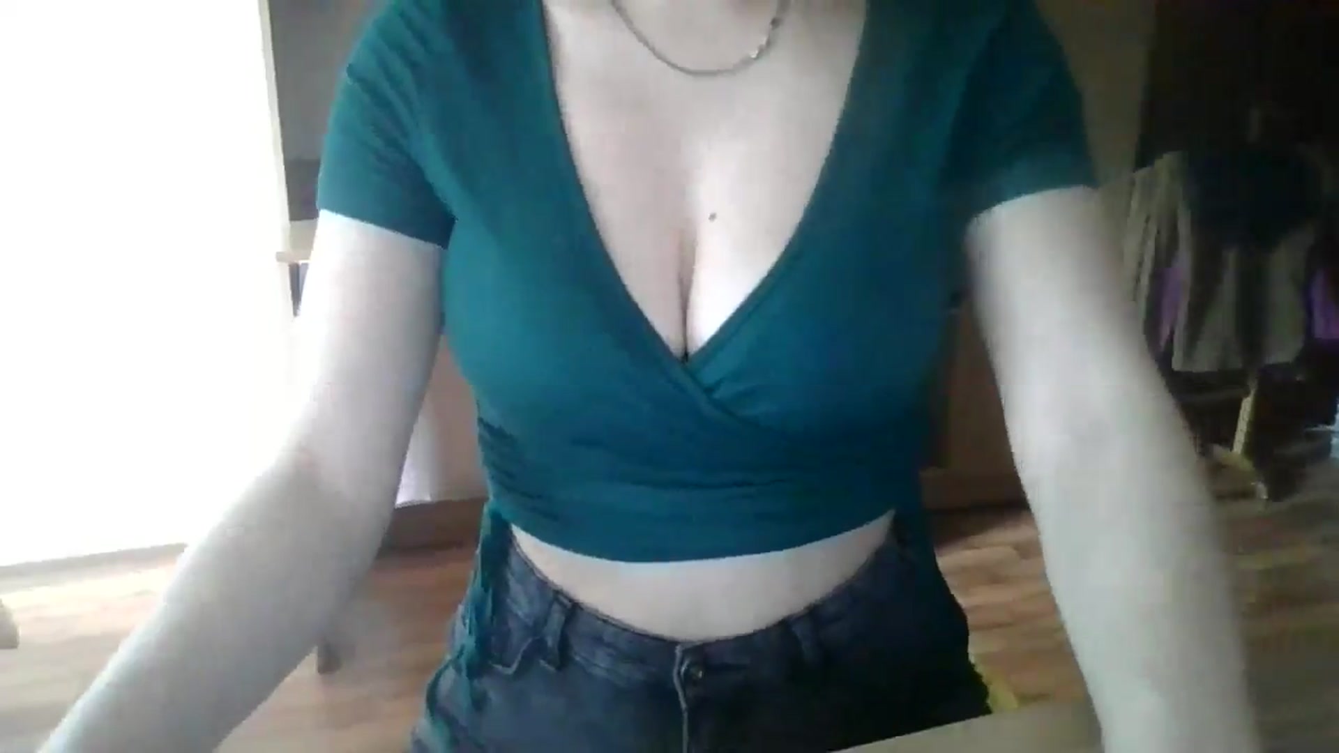 Gallery image thumbnail from RinaCooper's myfreecams stream on, 05/30/2025, 08:05 image 20 of 20
