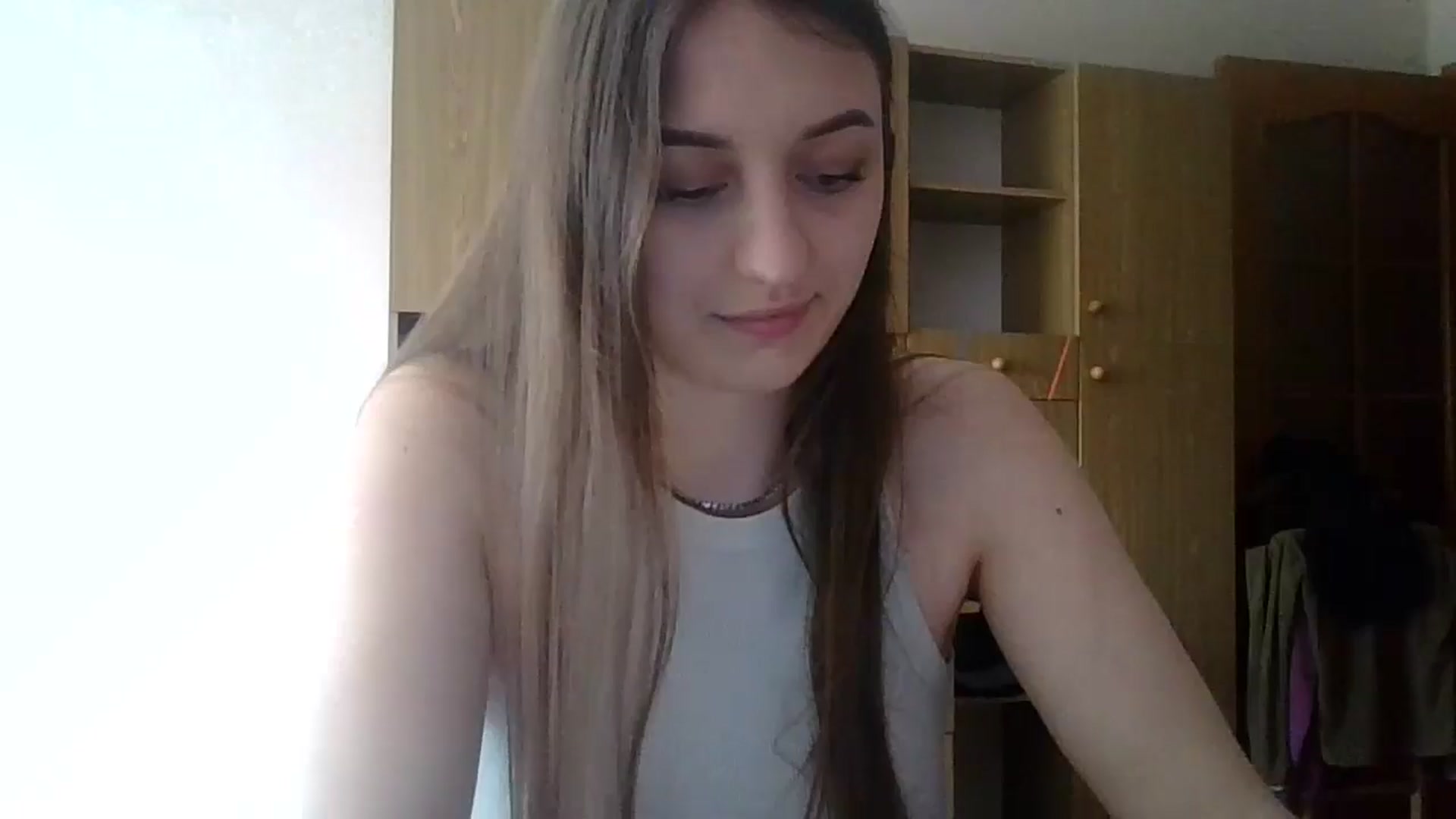 Gallery image thumbnail from RinaCooper's myfreecams stream on, 05/31/2025, 08:07 image 16 of 20