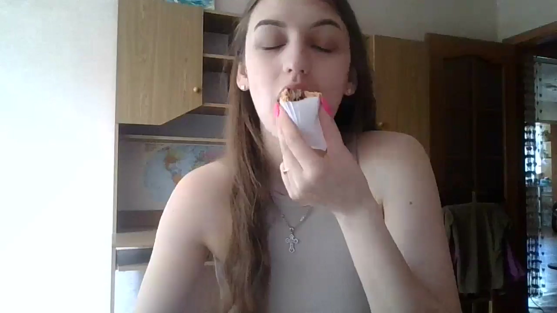 Gallery image thumbnail from RinaCooper's myfreecams stream on, 06/01/2025, 09:18 image 9 of 20