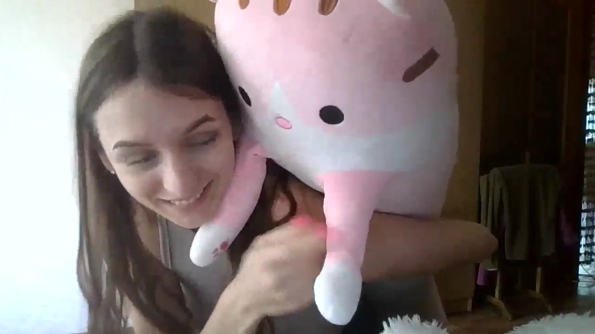 Gallery image thumbnail from RinaCooper's myfreecams stream on, 06/01/2025, 13:25 image 12 of 20