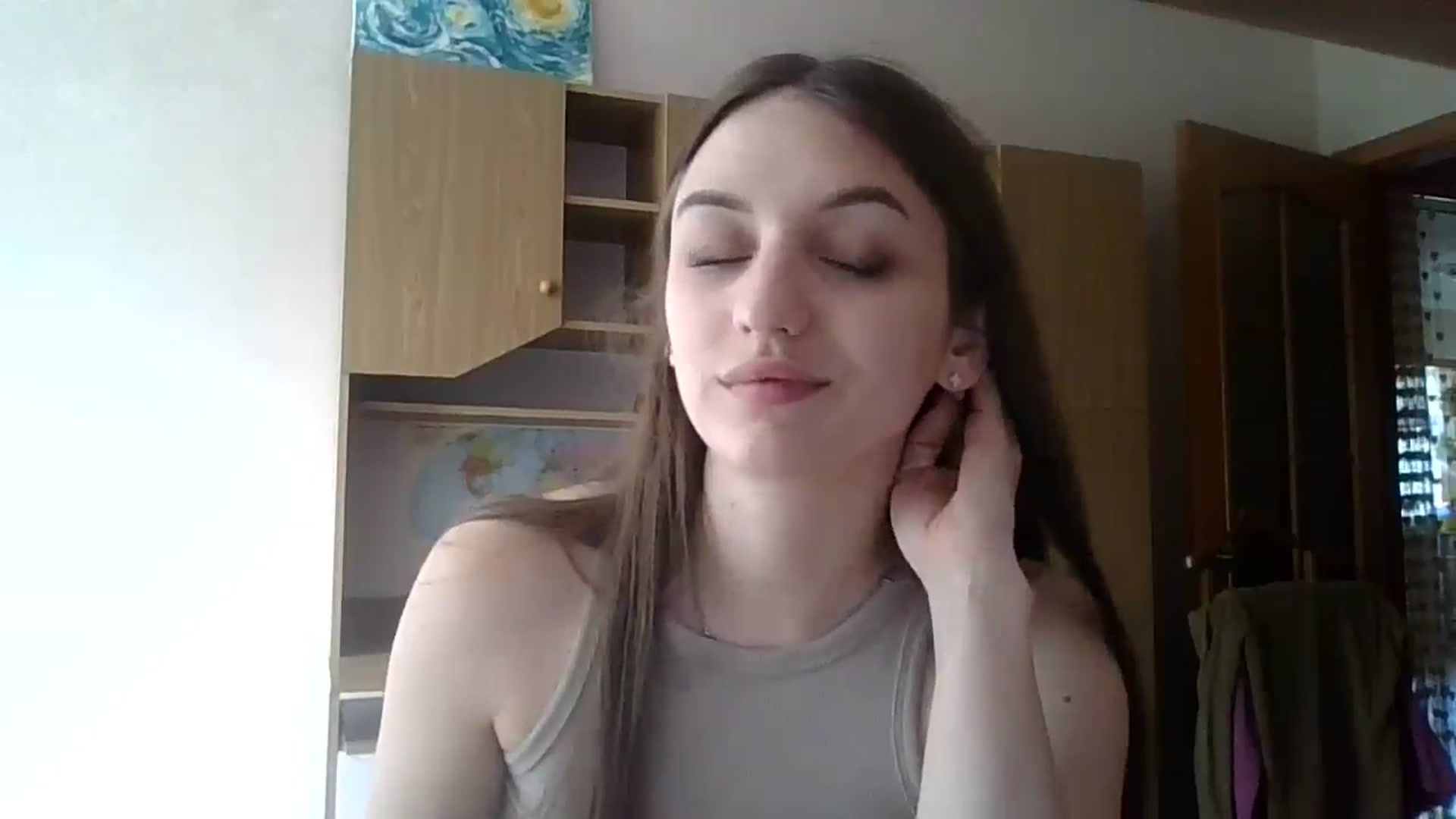 Gallery image thumbnail from RinaCooper's myfreecams stream on, 06/02/2025, 08:57 image 3 of 20
