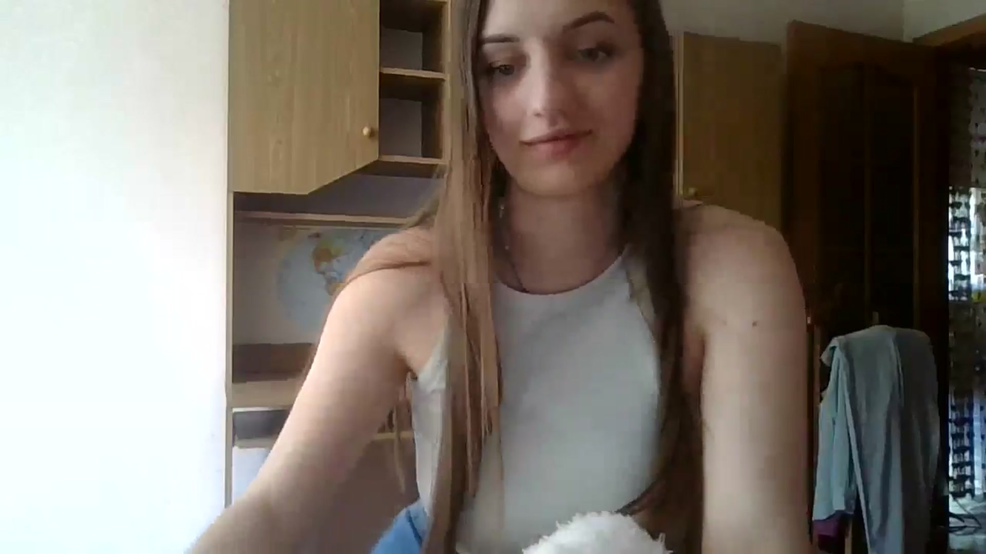 Gallery image thumbnail from RinaCooper's myfreecams stream on, 06/07/2025, 08:38 image 16 of 20