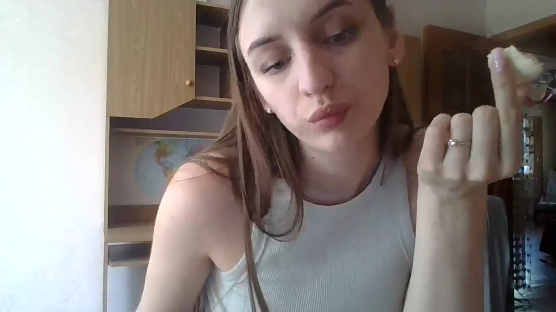 Gallery image thumbnail from RinaCooper's myfreecams stream on, 06/07/2025, 11:31 image 7 of 20