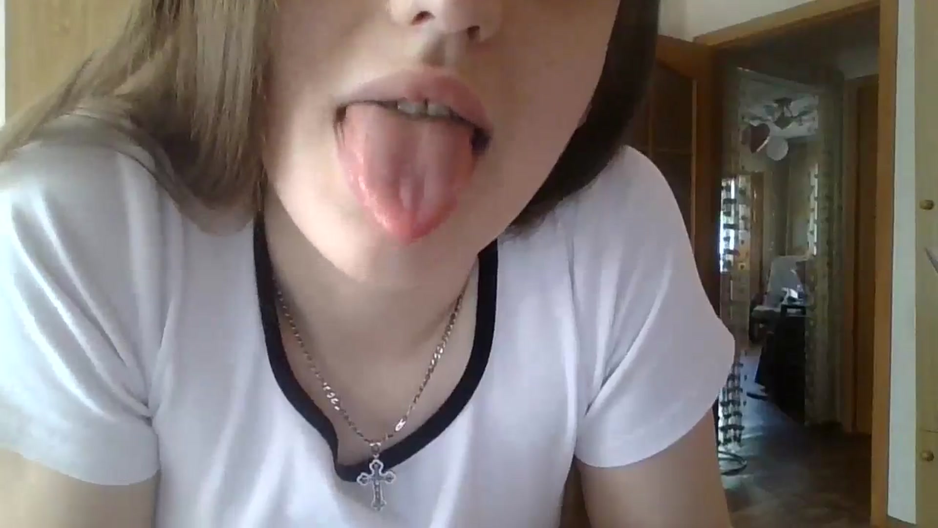 Gallery image thumbnail from RinaCooper's myfreecams stream on, 06/08/2025, 10:36 image 15 of 20