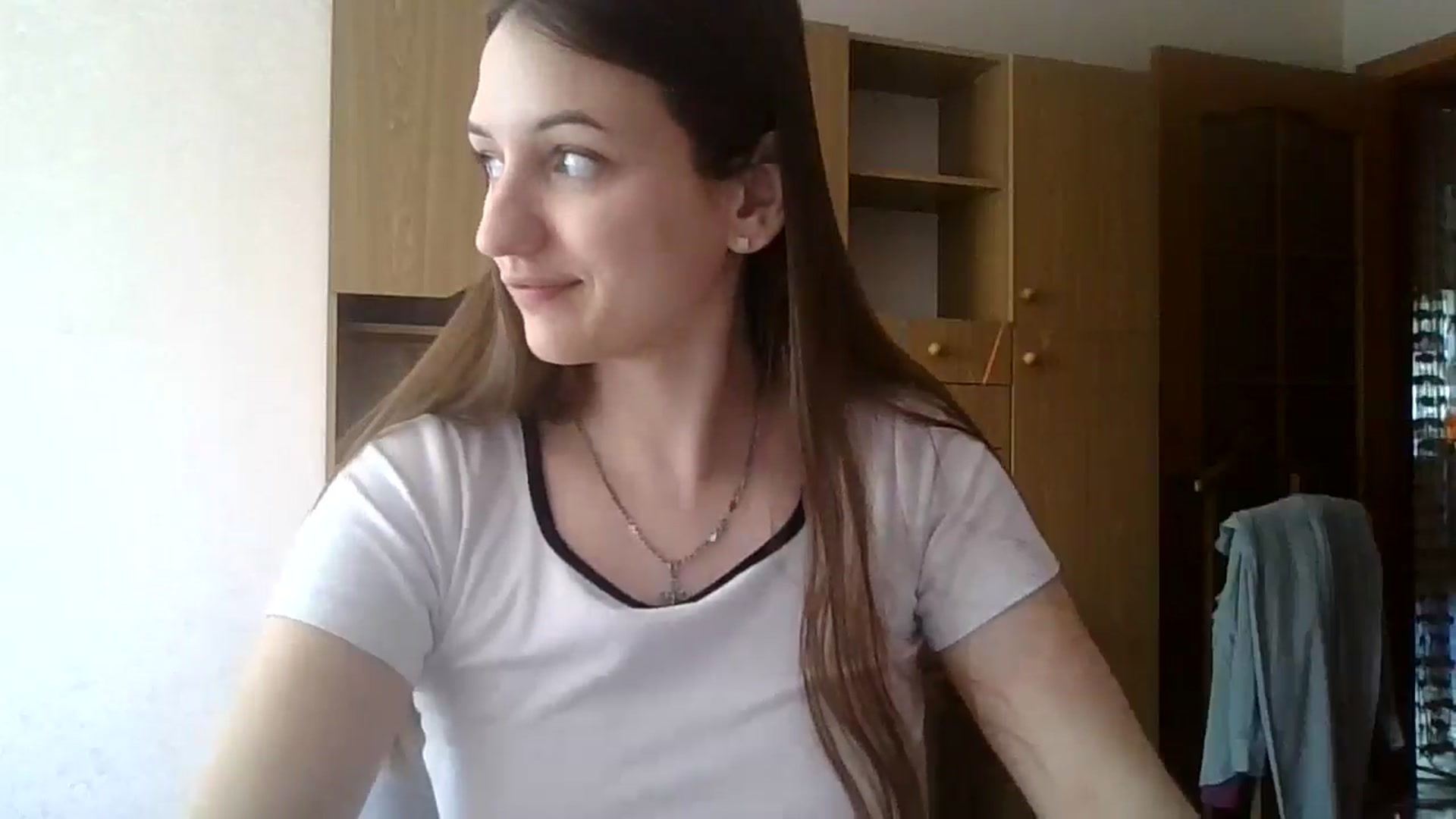 Gallery image thumbnail from RinaCooper's myfreecams stream on, 06/08/2025, 12:30 image 3 of 20