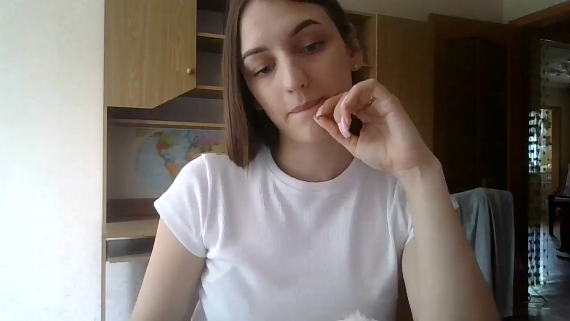 Gallery image thumbnail from RinaCooper's myfreecams stream on, 06/13/2025, 10:19 image 17 of 20
