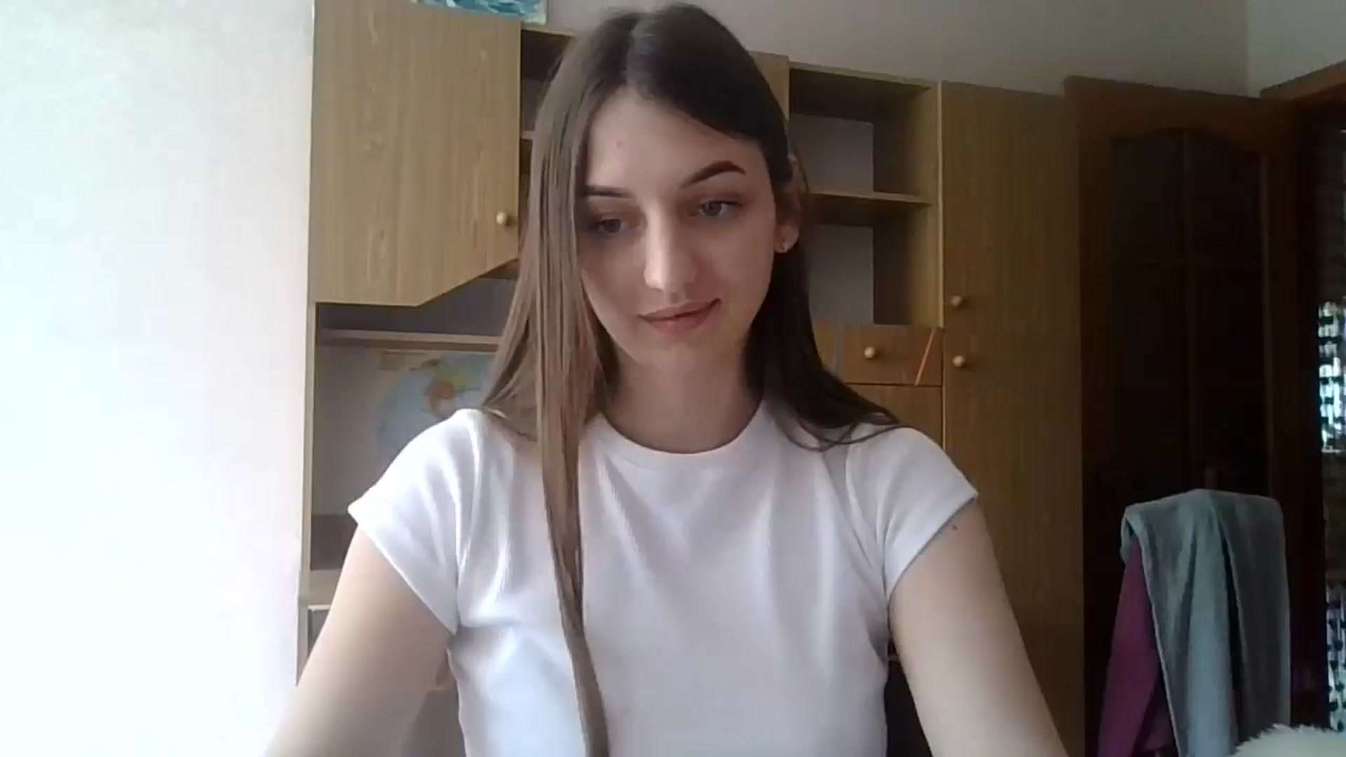 Gallery image thumbnail from RinaCooper's myfreecams stream on, 06/13/2025, 10:19 image 3 of 20