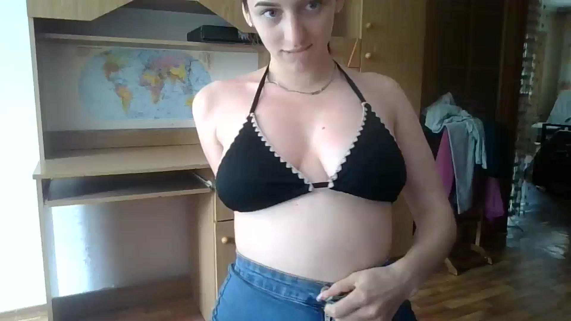 Gallery image thumbnail from RinaCooper's myfreecams stream on, 06/19/2025, 08:58 image 19 of 20