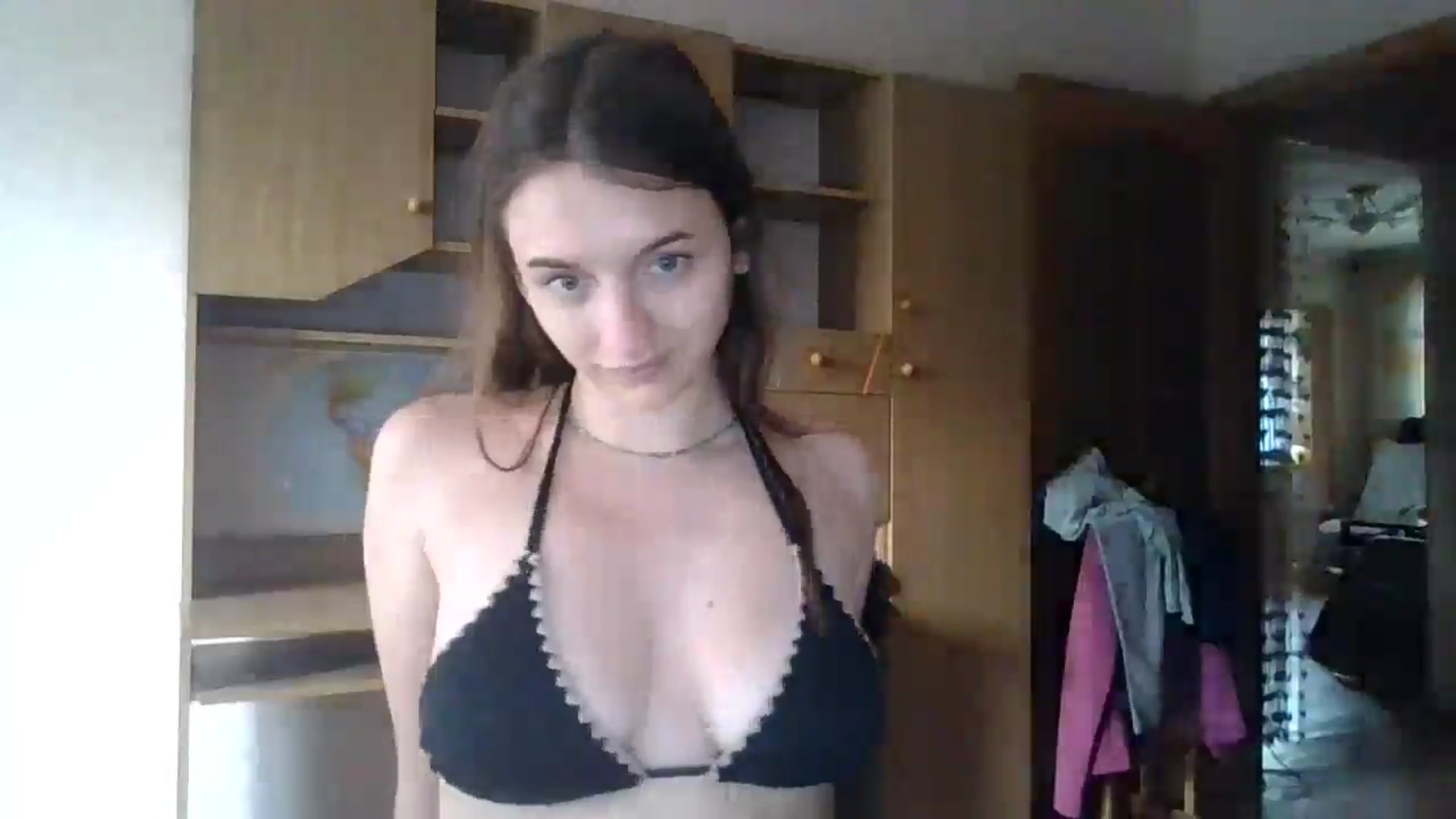 Gallery image thumbnail from RinaCooper's myfreecams stream on, 06/19/2025, 11:42 image 15 of 20