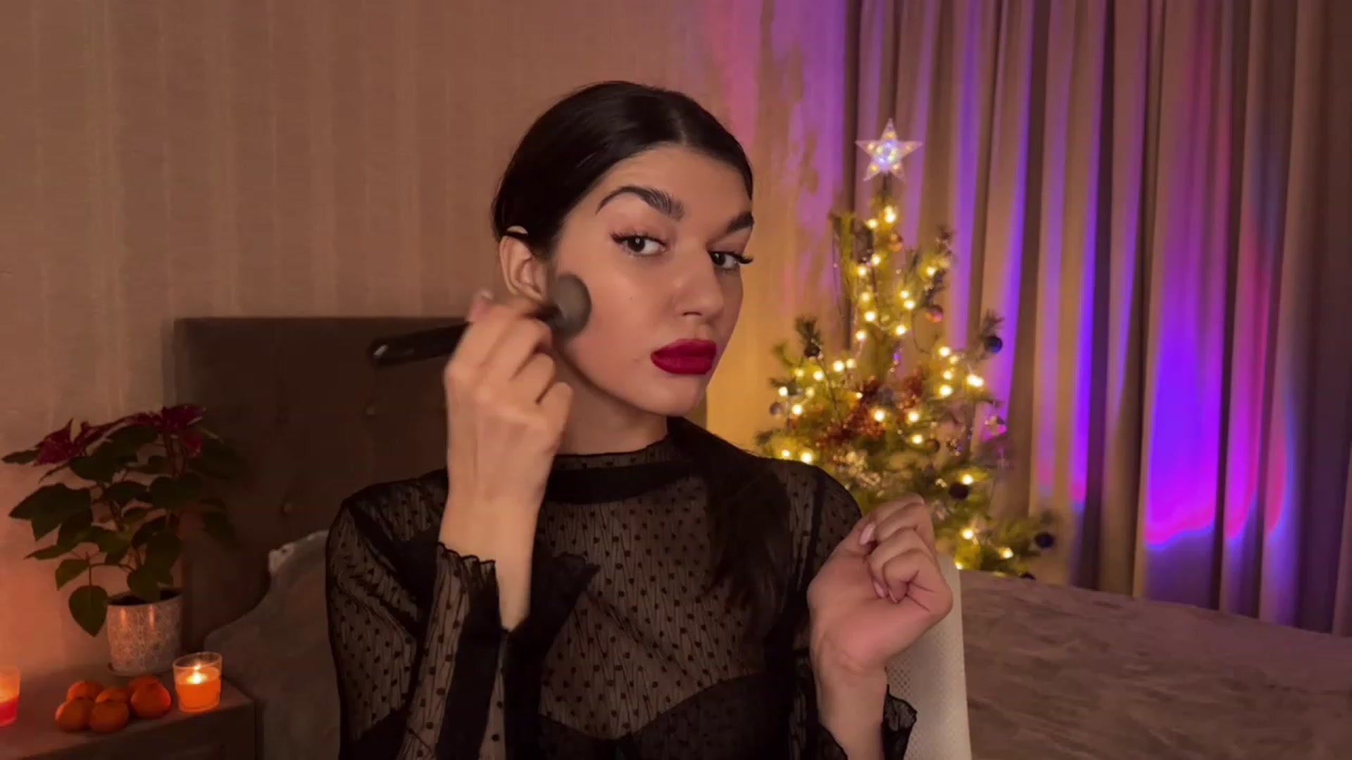 Gallery image thumbnail from RinaReed's myfreecams stream on, 12/25/2022, 20:46 image 1 of 20