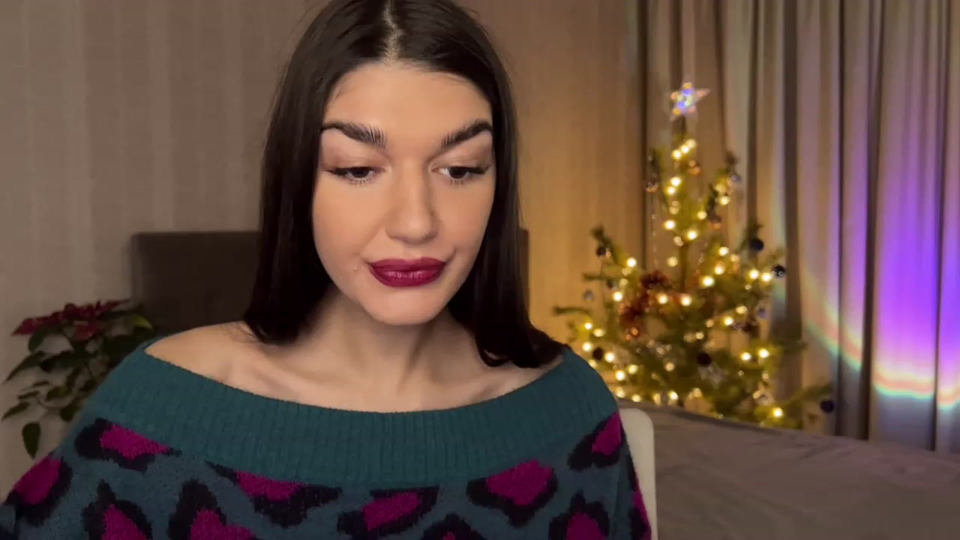Gallery image thumbnail from RinaReed's myfreecams stream on, 12/26/2022, 18:07 image 12 of 20