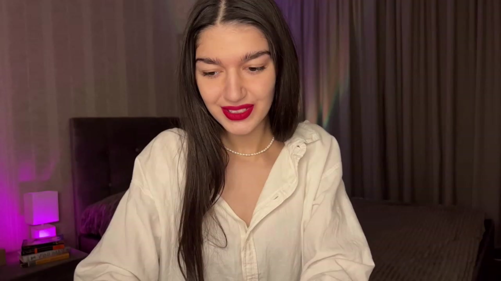 Gallery image thumbnail from RinaReed's myfreecams stream on, 02/07/2023, 15:40 image 5 of 20