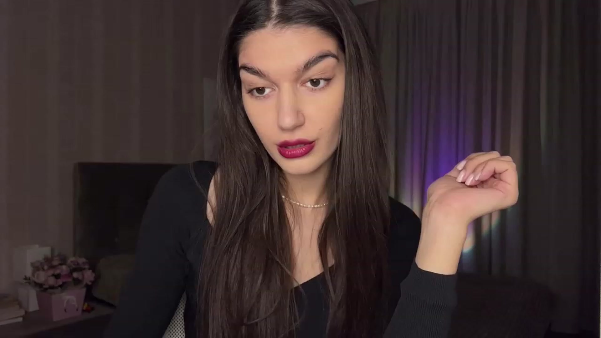 Gallery image thumbnail from RinaReed's myfreecams stream on, 02/14/2023, 14:53 image 11 of 20